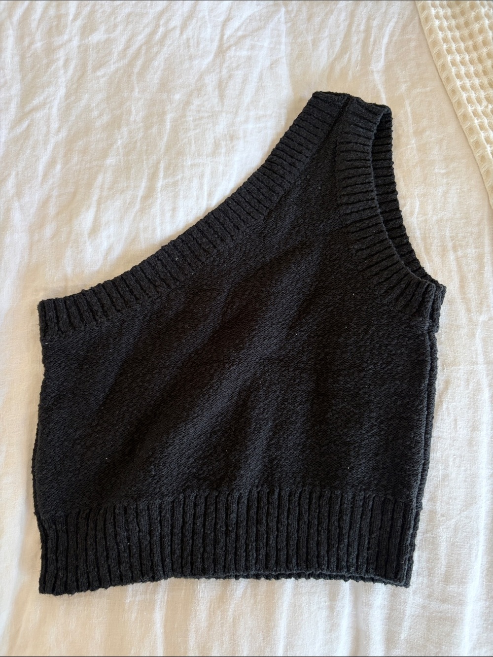 Madewell Black One-Shoulder Knit Crop Top